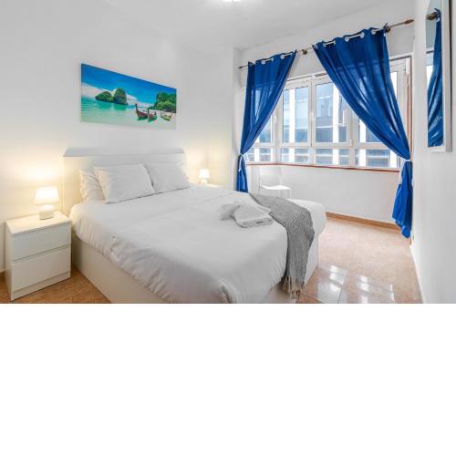 Lovely Flat Santa Catalina Park