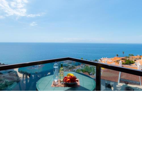 Lovely Fourth Floor Ocean View Lago Apartment