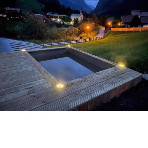 Lovely Holiday Home in Mayrhofen with Garden and Whirlpool