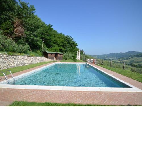 Lovely Holiday Home with Pool in Monte Colombo