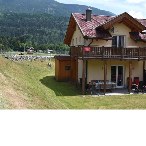 Lovely holiday home within walking distance of the ski slope and a subtropical swimming pool