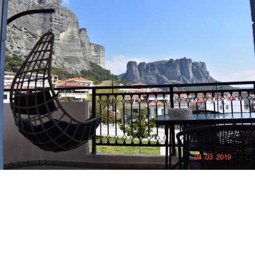 Lovely Meteora Home