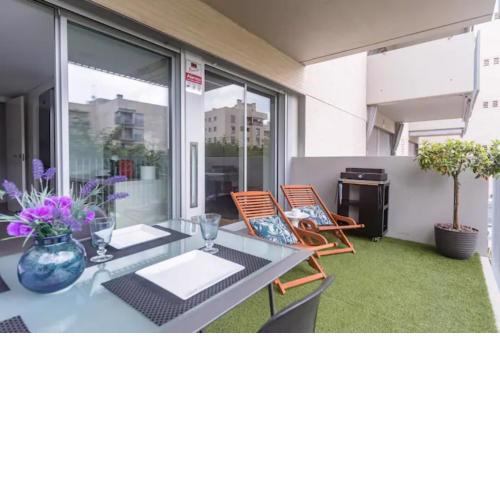 LOVELY NEW APARTMENT 5 Min WALK TRAIN STATION 7 Min TO CALAFELL BEACH