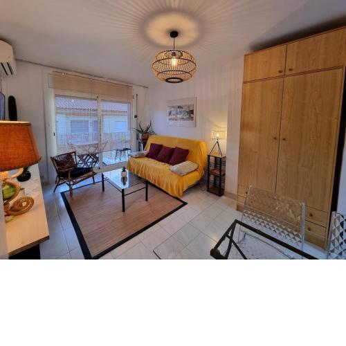 Lovely one bedroom with balcony