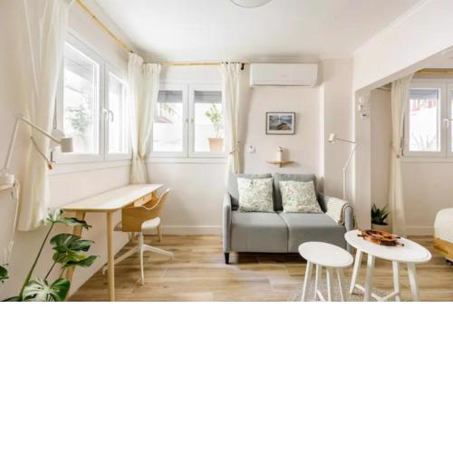 Lovely small (parterre) apartment in Thessaloniki