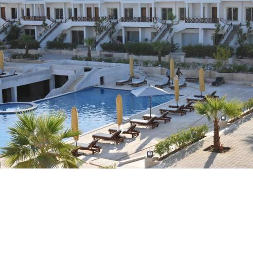 Lovely Studio Apartment With Pool and Free Wi-Fi