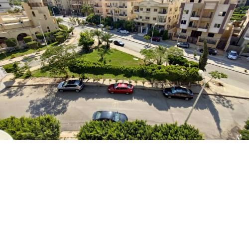 Lovely Studio in Private Villa with Garden View and Free Parking
