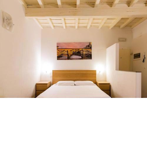 Lovely studio steps from Basilica Santa Croce