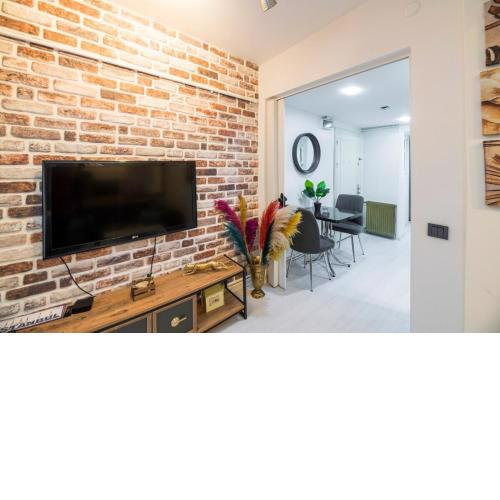 Lovely Studio w/Small Yard in Cihangir