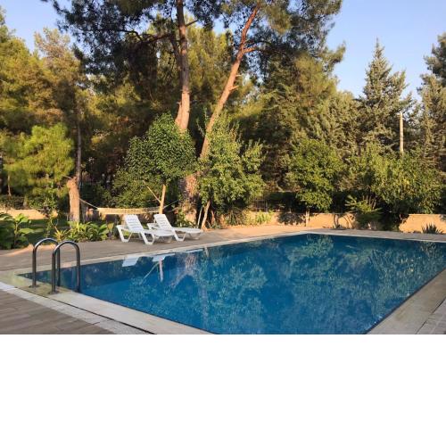 Lovely Summer House with Shared Pool in Kepez