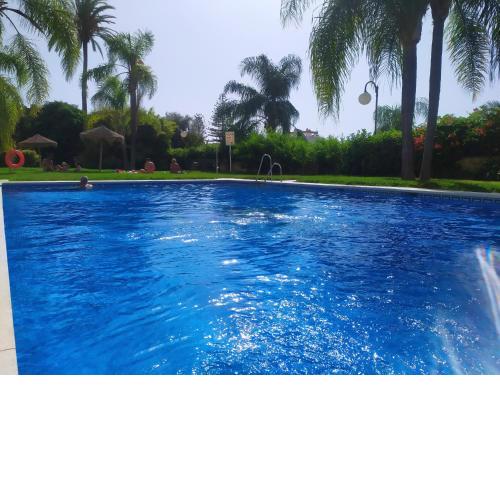 Lovely, sunny, seaview apartment with Wifi