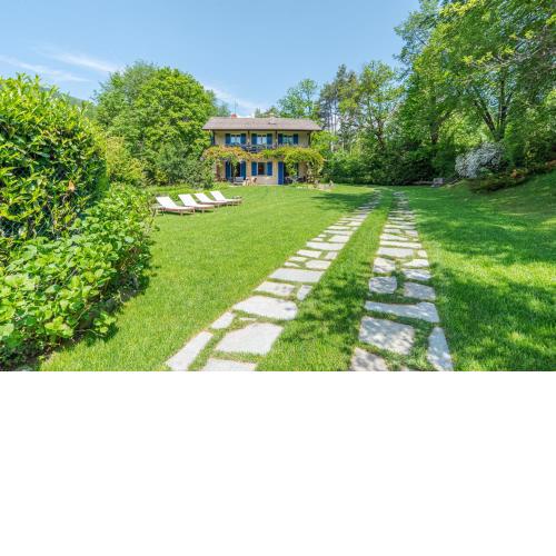 Lovely Villa with huge Garden surrounded by Nature