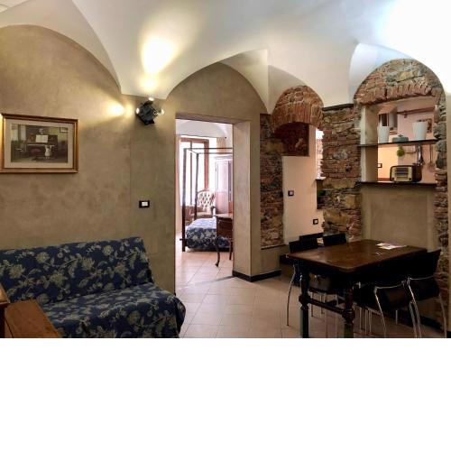 LOVINGENOA DUCALE