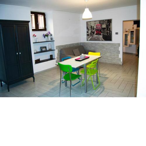 Luan House