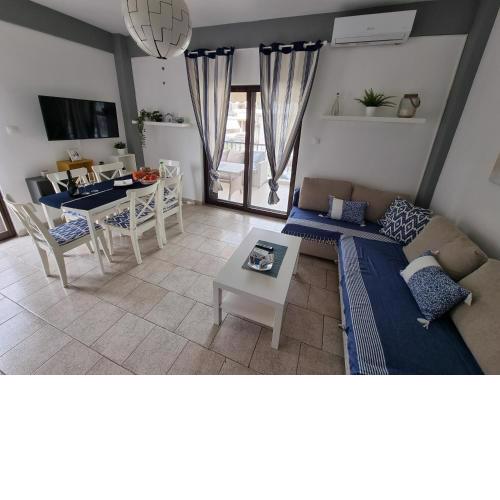 Lucas Lux Flogita apartment