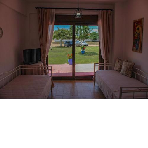 Lucid Dream Apt. Bozinis 2