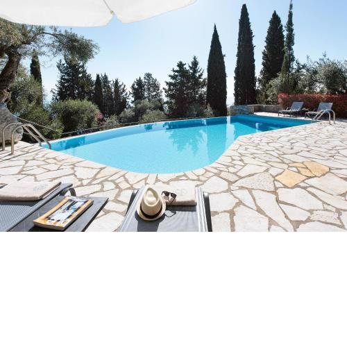 Lucky Villas
