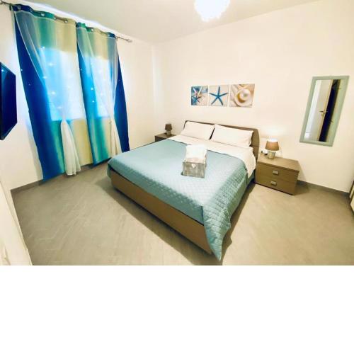 Luisa Home