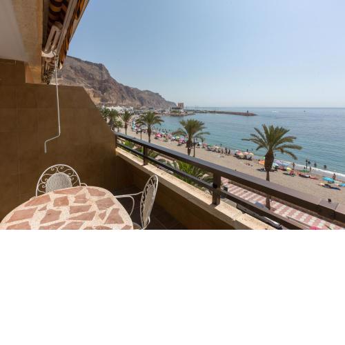 Lujo en primera linea AGUADULCE ALMERIA
