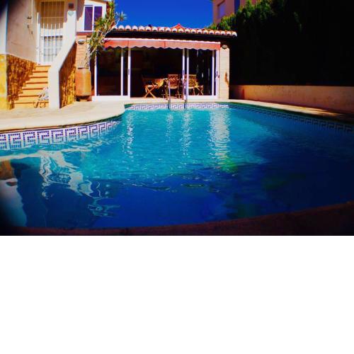 LUJOSA VILLA EN PLAYA DE GANDIA VT-43603-V