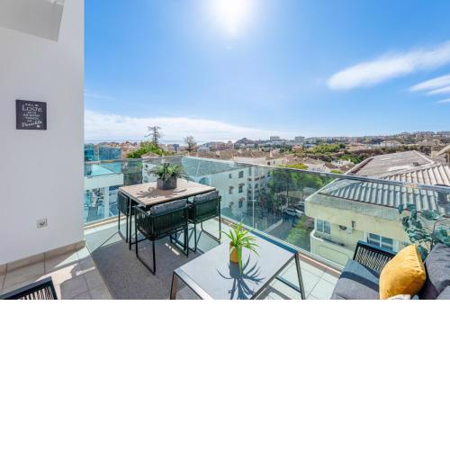 Lujoso apartamento de 2 habitaciones con vistas