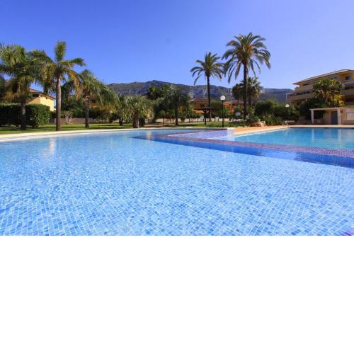 LUJOSO TRIPLEX EN RESIDENCIAL AZAHARES