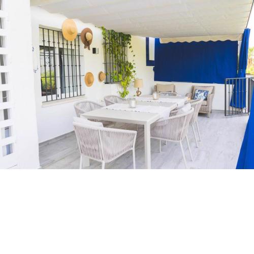 Luminoso Apartamento en Playa Alicate - Marbella