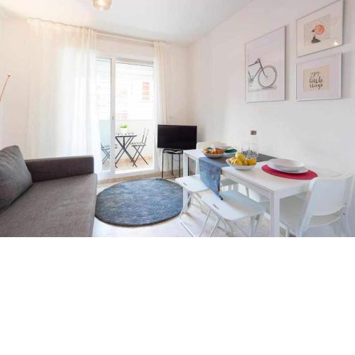 LUNA Acogedor dúplex junto Puerto Marina y garaje