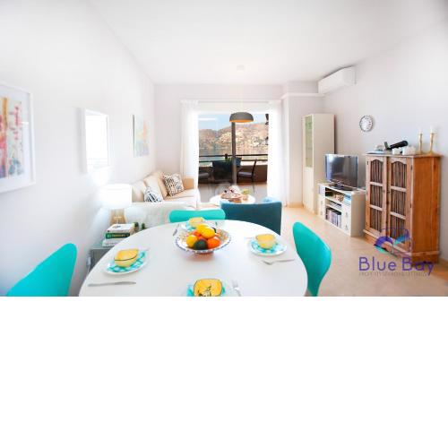 Luna Bay Apartment