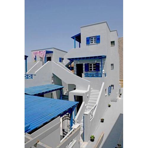 Lunar Santorini Hotel