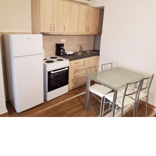 LUX & COOL APARTMENTS IN ATHENS - PSIRi