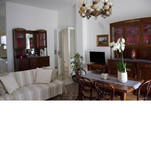 Lux Domus Apartment