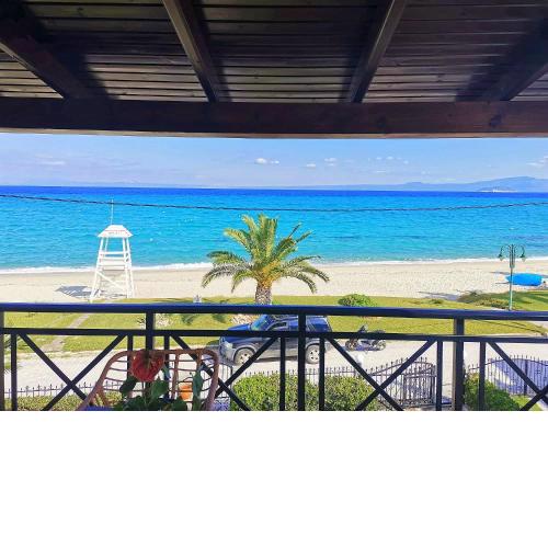 Lux Suite Sea Front Avra