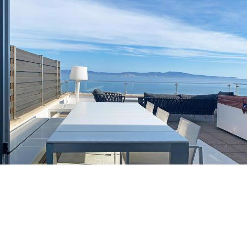 Luxe penthouse centrum l'Escala 300m STRAND-8PAX WiFi 2Parking