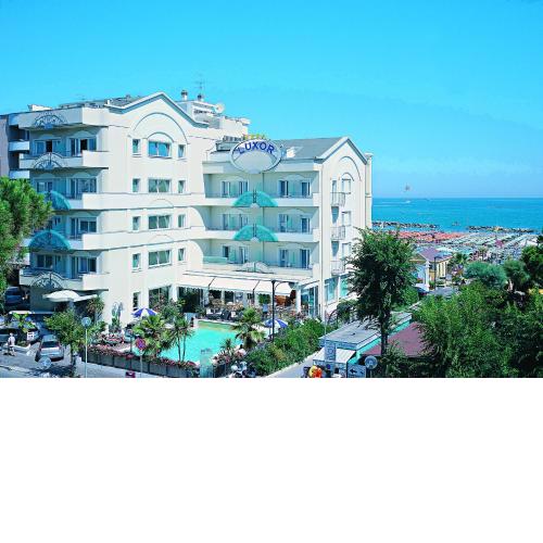 Luxor Cattolica Beach Hotel