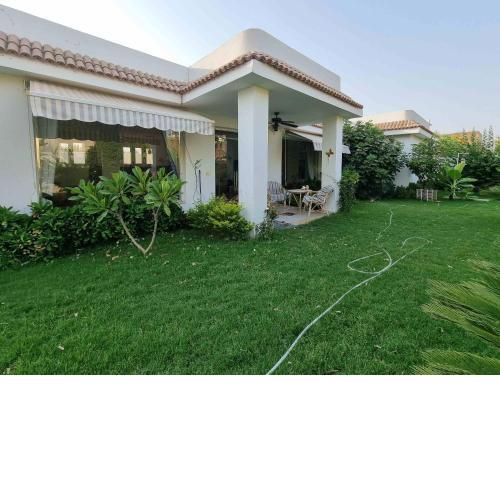 Luxor Rose Villa