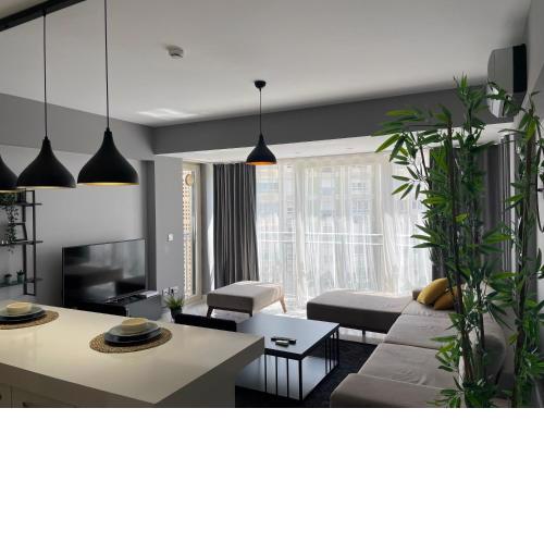 luxurious and comfy flat near lake