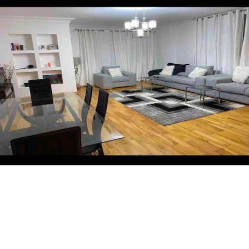 Luxurious and Modern 3 Bedroom Maadi Apartment