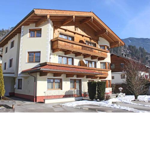 Luxurious Apartment in Kaltenbach with Sauna