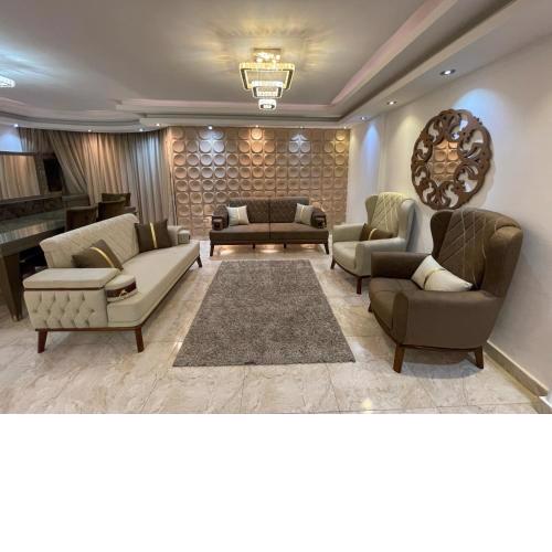 Luxurious Apartment