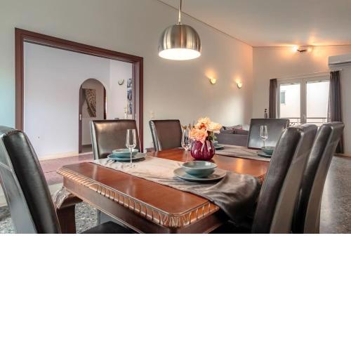 Luxurious apartments close to the beach
