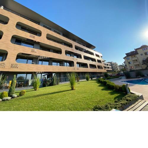Luxurious “Briz“ , Swimming Pool , Free Parking