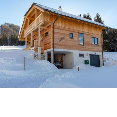 Luxurious chalet in Hohentauern Styria with sauna and ski in ski out
