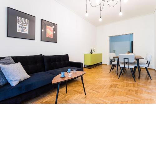 Luxurious Family Home in the Heart of Athens