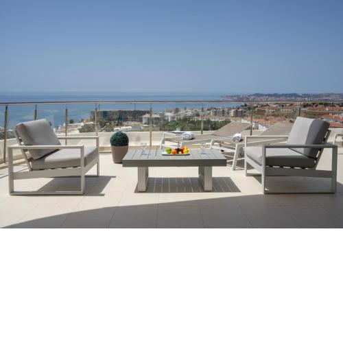 Luxurious flat in El Higueron Ref 121