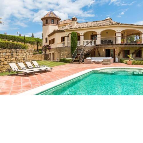 Luxurious golf villa rental Sotogrande