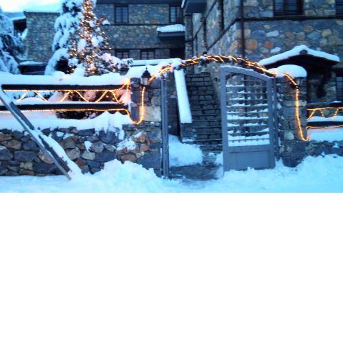 Luxurious Residence at the Village Square