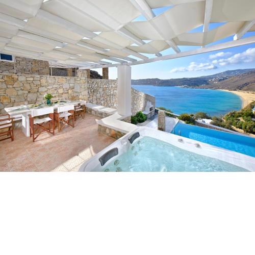 Luxurious Villa Ostria