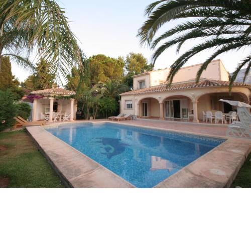 Luxurious Villa with Private Pool in Les Rotes