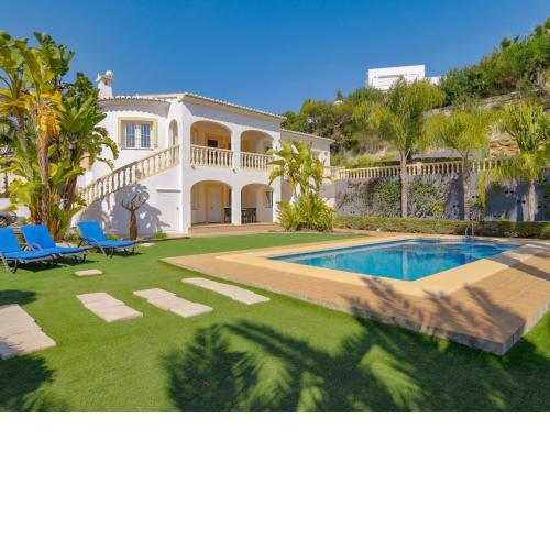 Luxurious Villa with Swimming Pool at Benissa Valencia